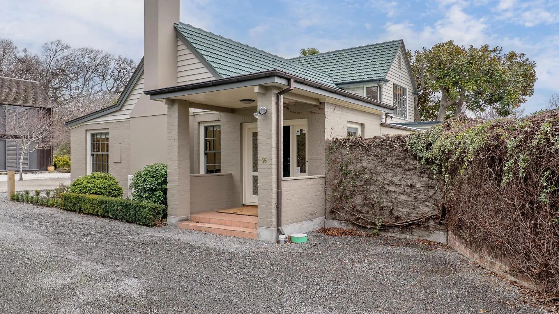 Parkside Oasis - Merivale Christchurch New Zealand